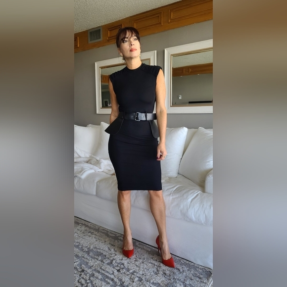 Belted Dress - Picture 3 of 6